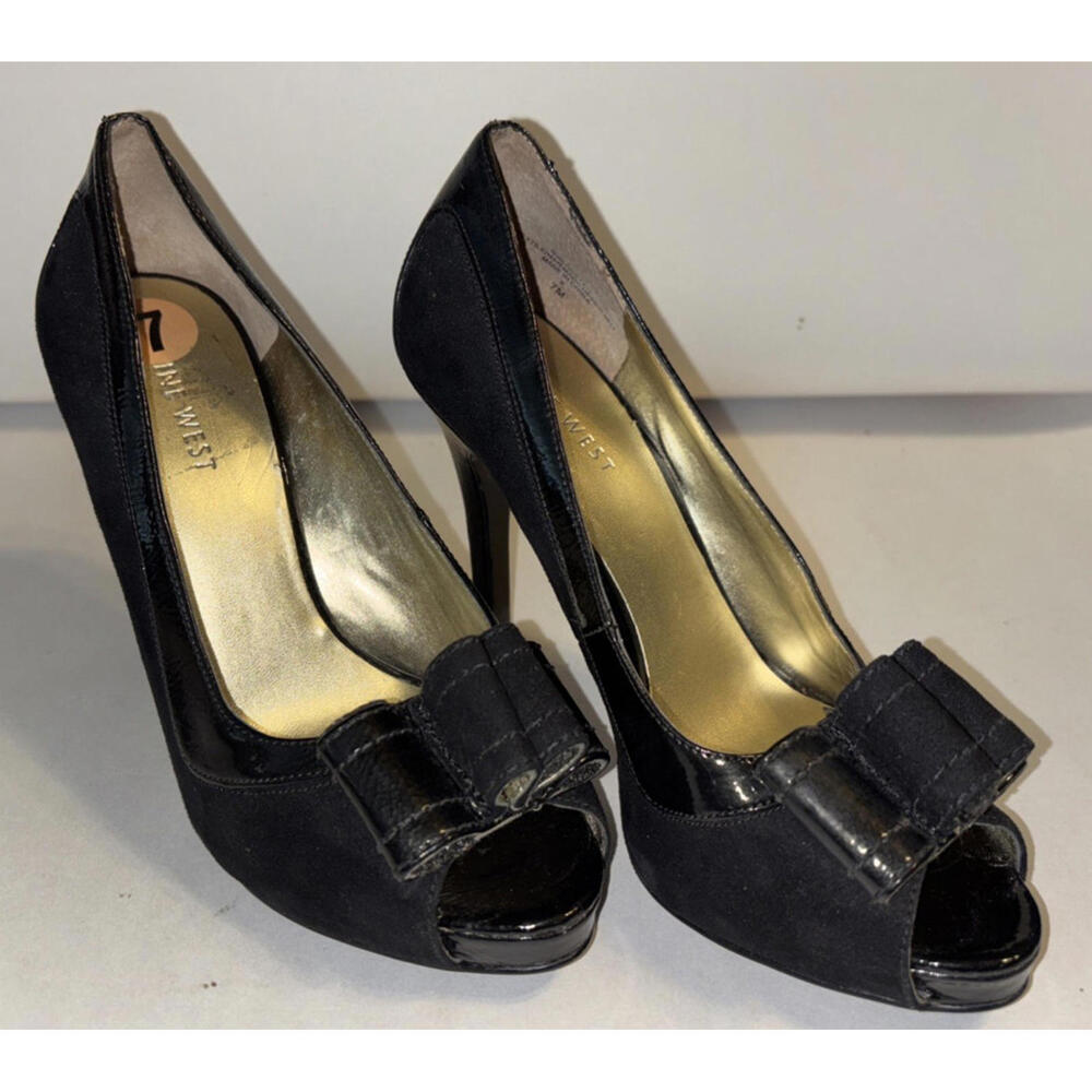 Nine West Black Slim Leather 4" Heel Size 7M Shoes Pre-Owned